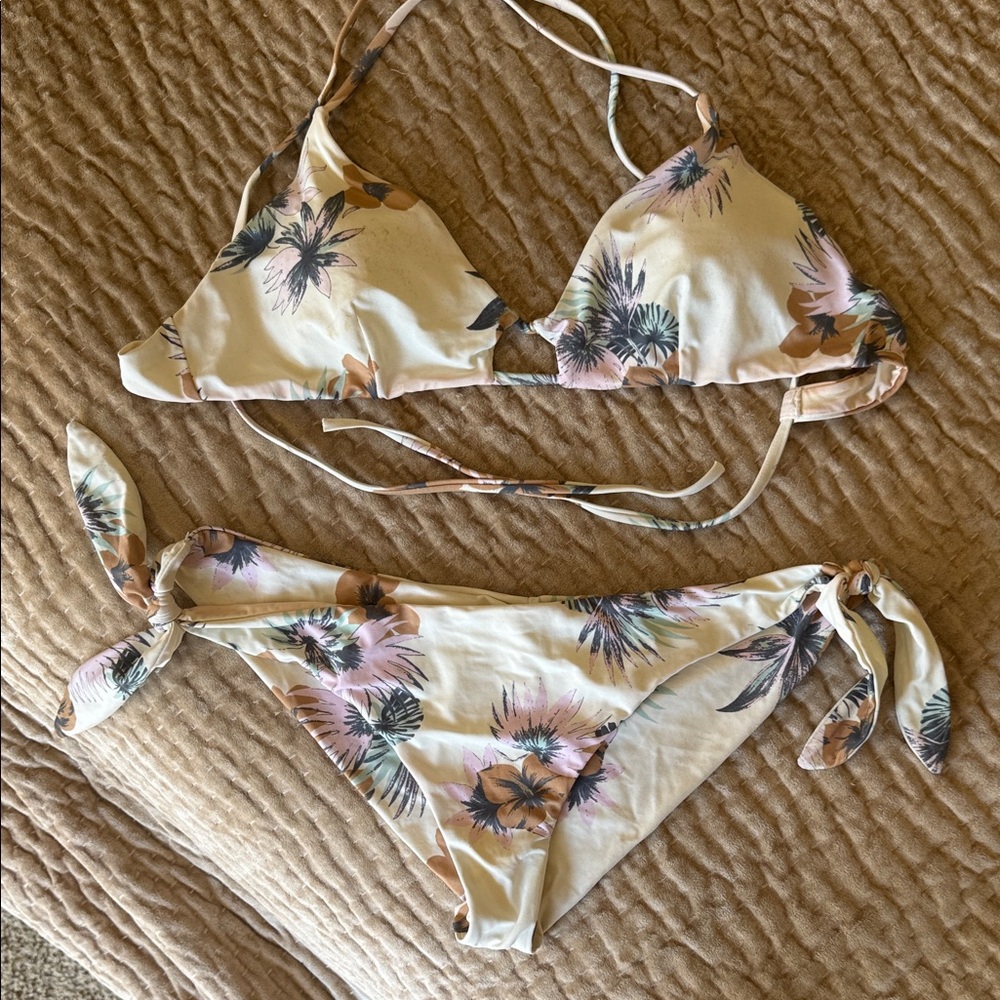 RVCA Floral Bikini